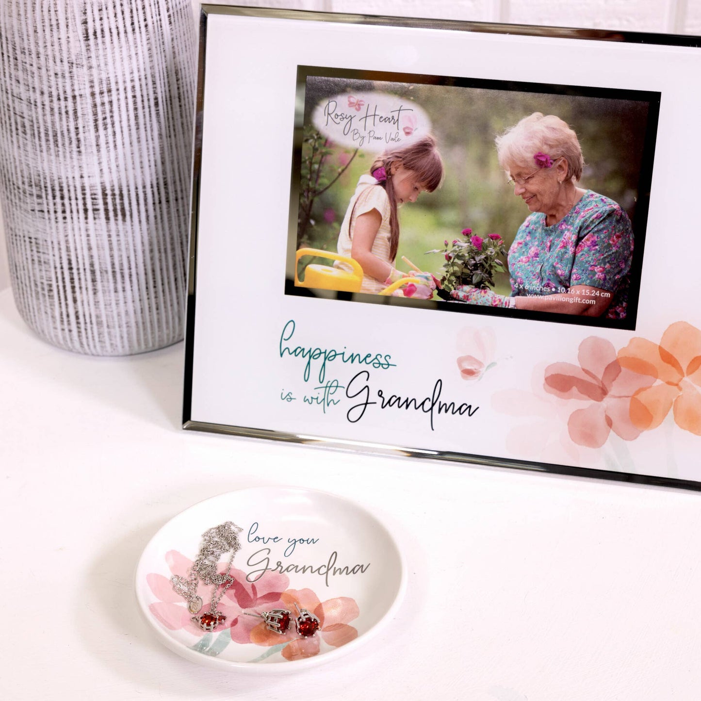 Grandma - 4" Dish