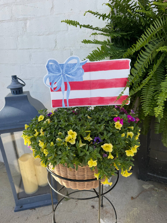 Watercolor Bow Flag 