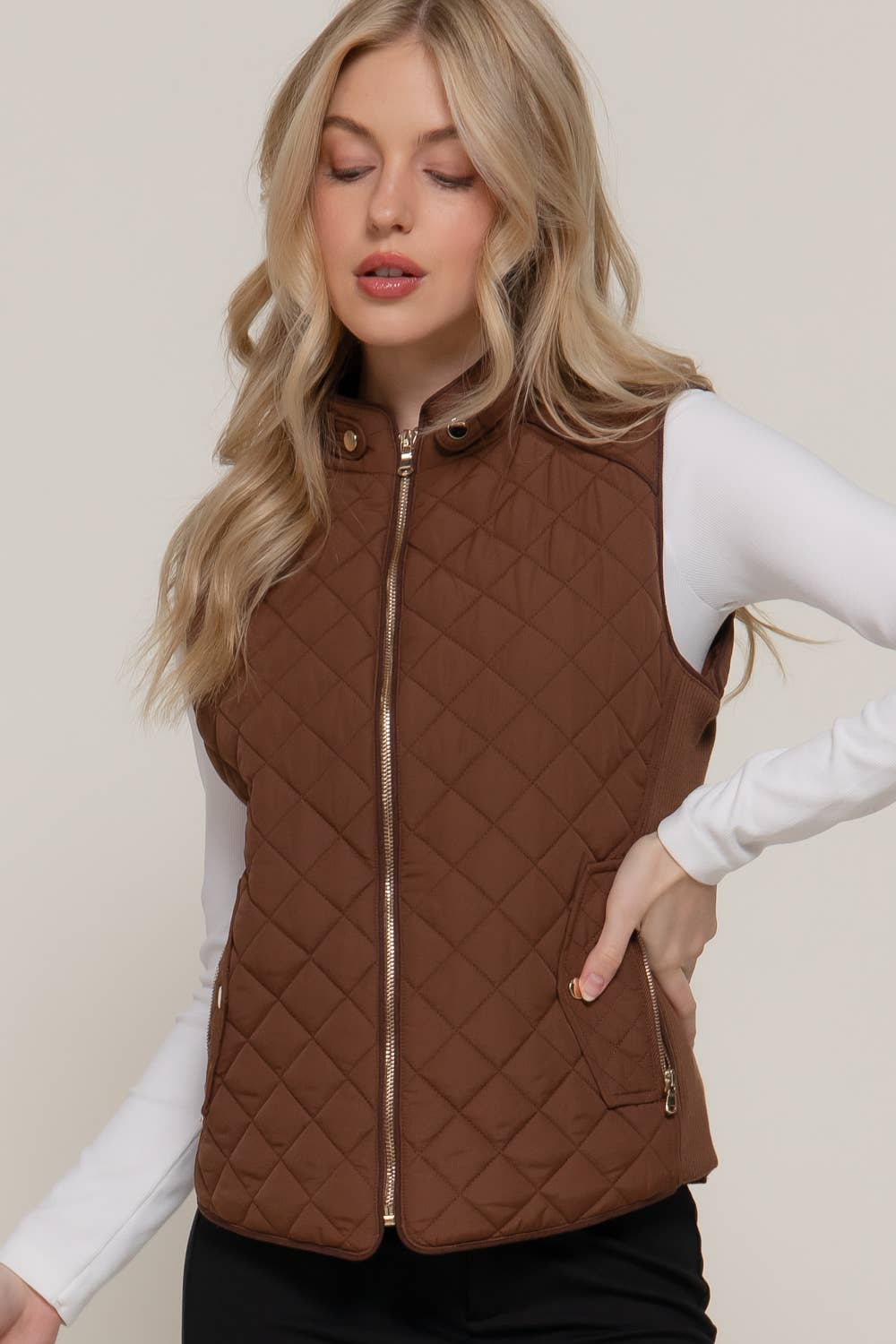 Suede Piping Detail Rib Quilted Padding Vest